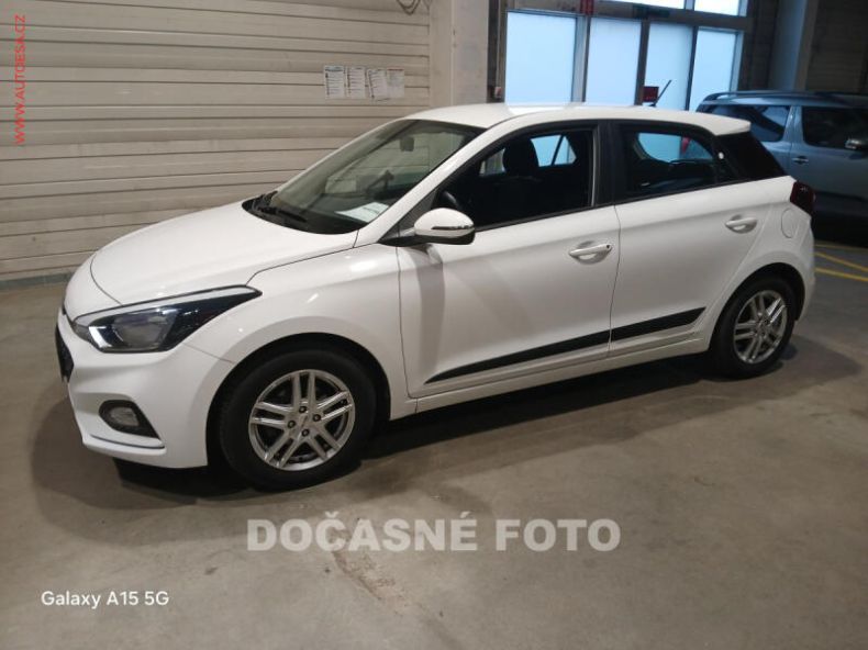 Hyundai i20 - hlavní foto