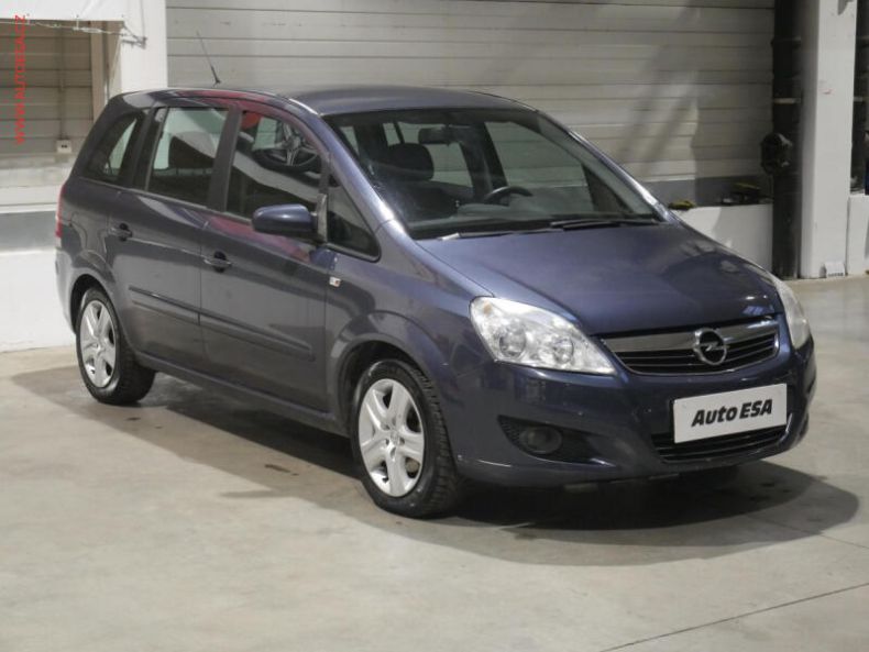 Opel Zafira - hlavní foto