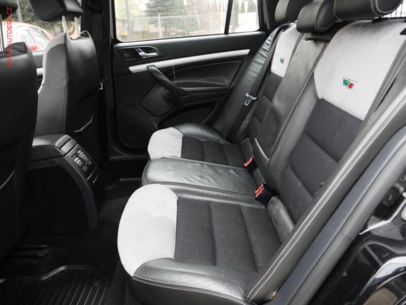 Škoda Octavia - hlavní fotka