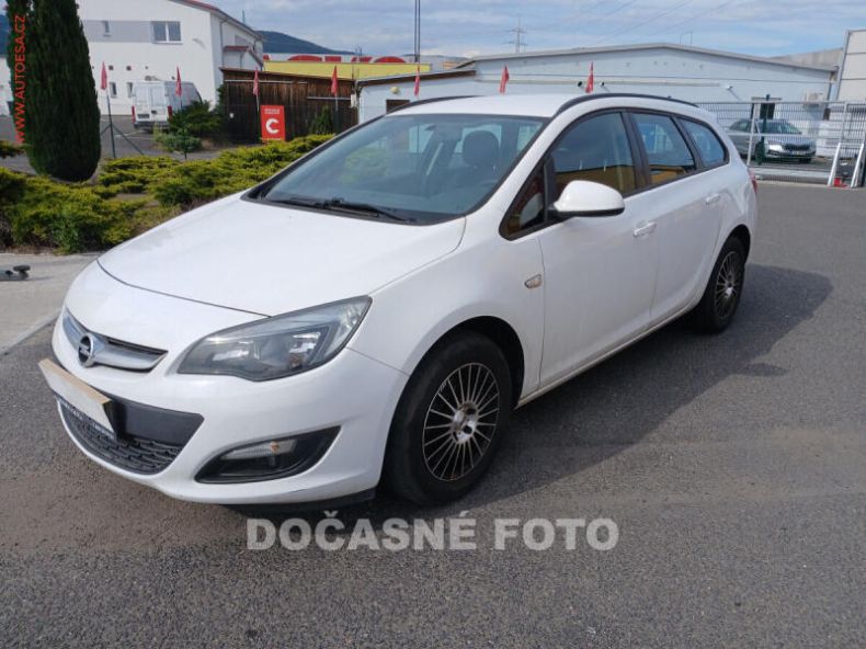 Opel Astra - hlavní fotka inzerátu