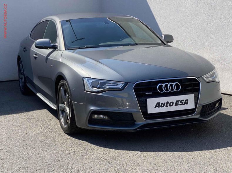 Audi A5 - hlavní foto