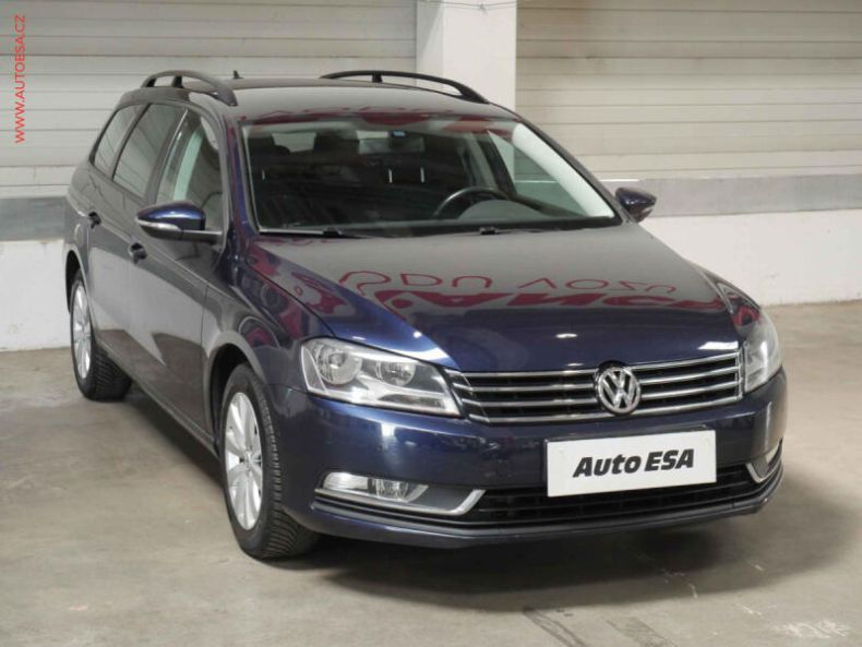 Volkswagen Passat - hlavní foto