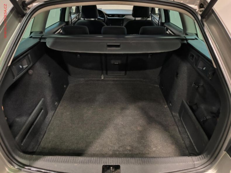 Škoda Octavia - hlavní fotka
