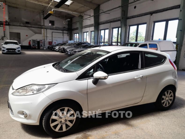 Ford Fiesta - hlavní foto