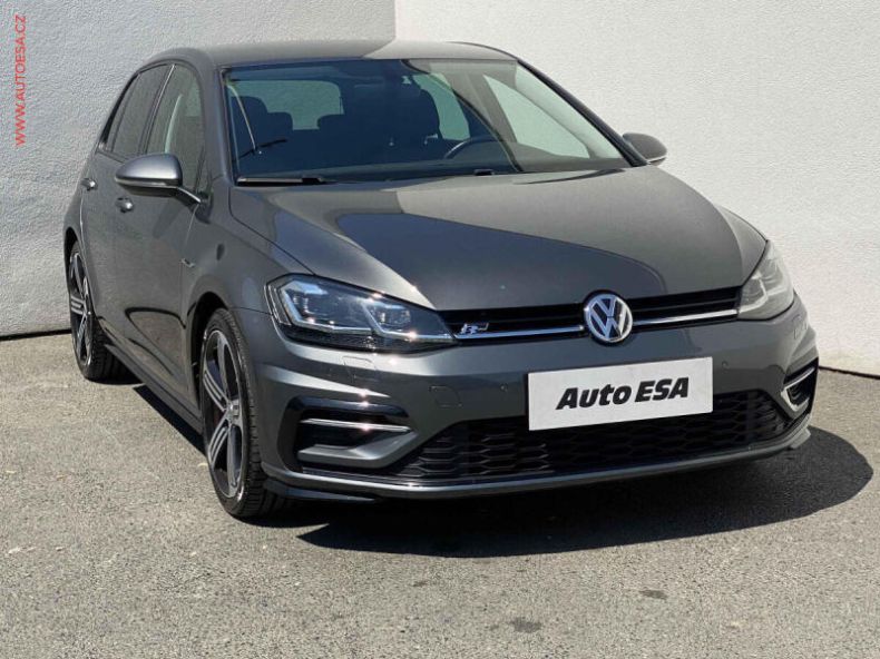 Volkswagen Golf - hlavní fotka inzerátu