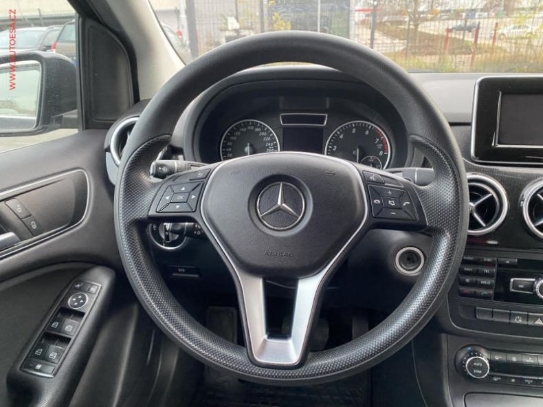 Mercedes Třída B - hlavní fotka