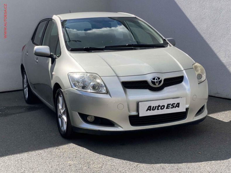 Toyota Auris - hlavní fotka inzerátu