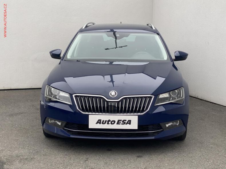 Škoda Superb - hlavní fotka