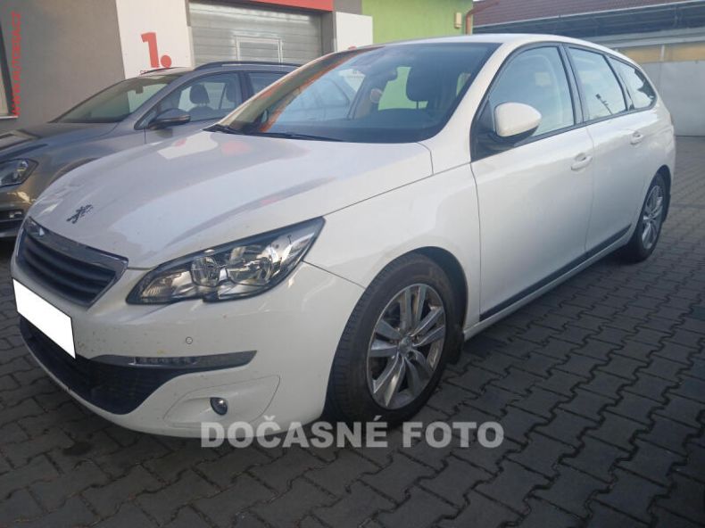 Peugeot 308 - hlavní foto