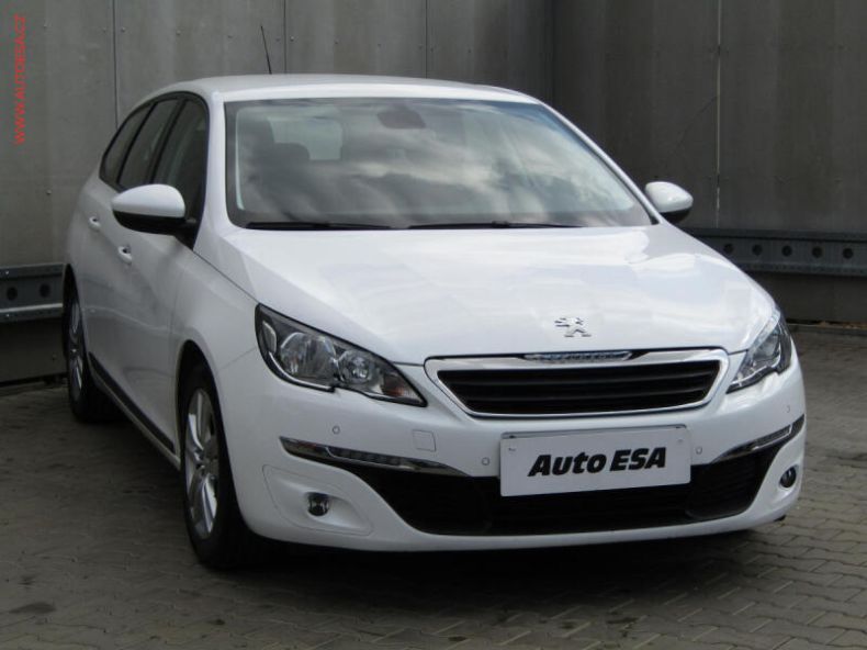 Peugeot 308 - hlavní foto