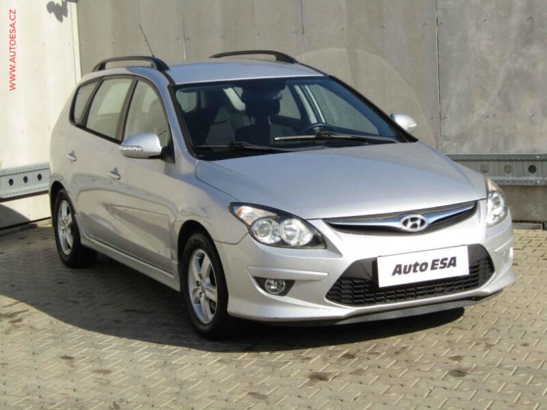 Hyundai i30 - hlavní fotka inzerátu