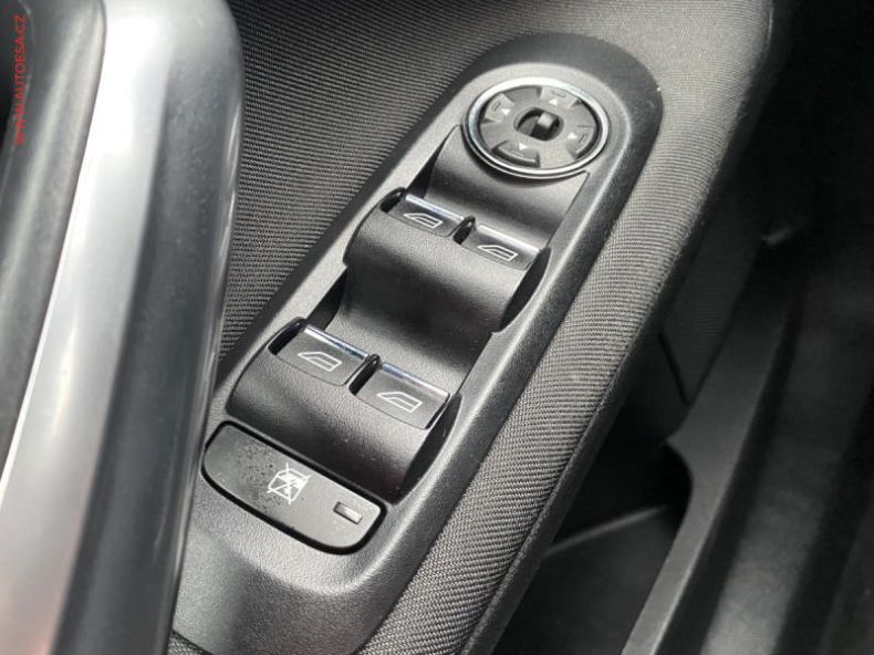 Ford Mondeo - hlavní fotka