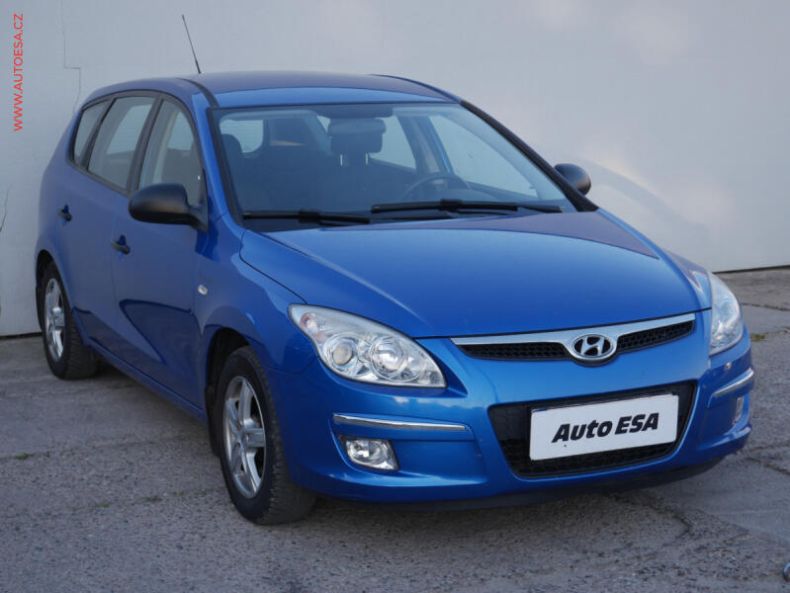Hyundai i30 - hlavní foto
