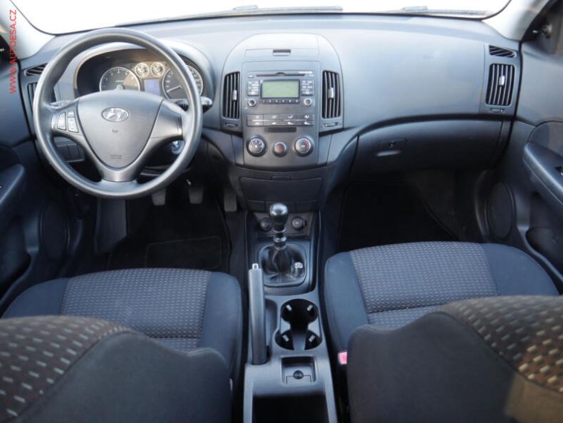 Hyundai i30 - hlavní fotka