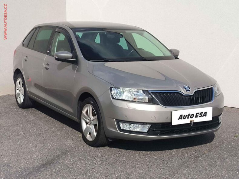 Škoda Rapid - hlavní fotka