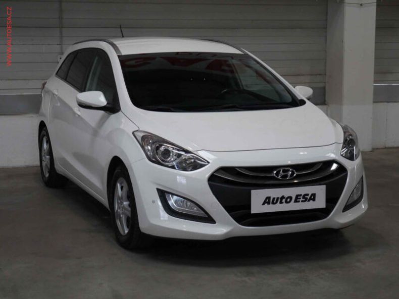 Hyundai i30 - hlavní fotka inzerátu
