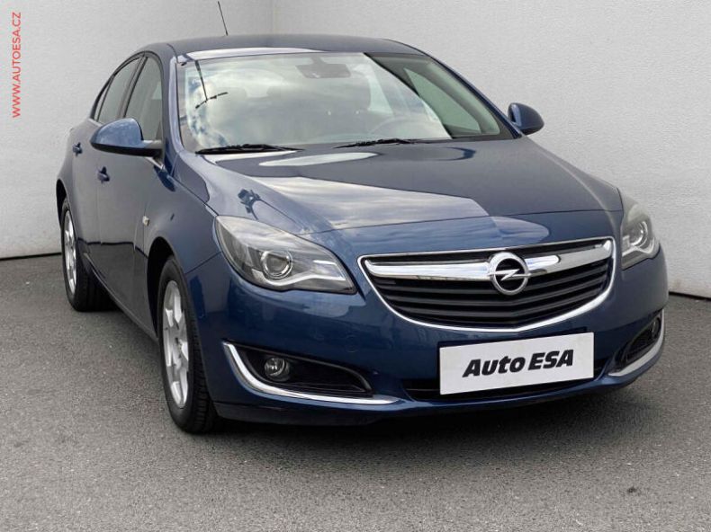 Opel Insignia - hlavní foto
