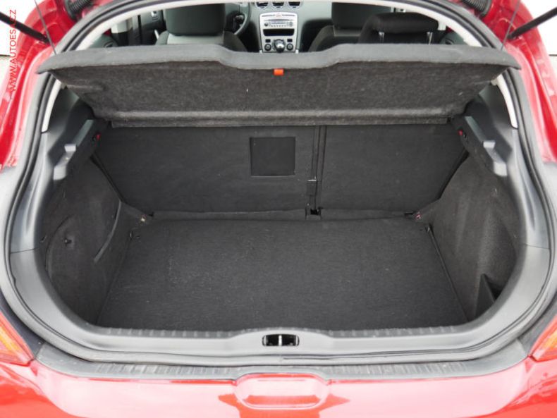 Peugeot 308 - hlavní fotka