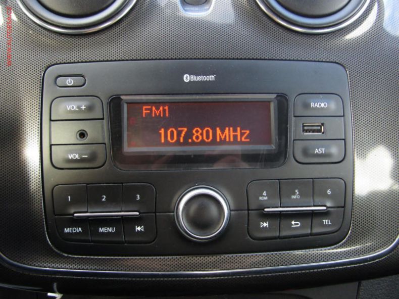 Dacia Sandero - hlavní fotka