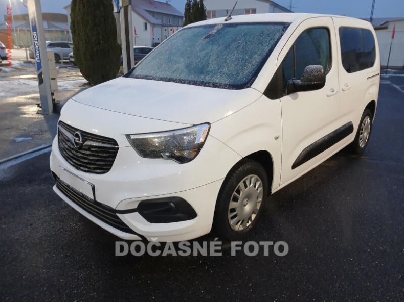 Opel Combo - hlavní foto