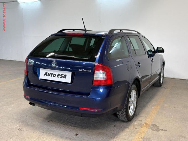 Škoda Octavia - hlavní fotka