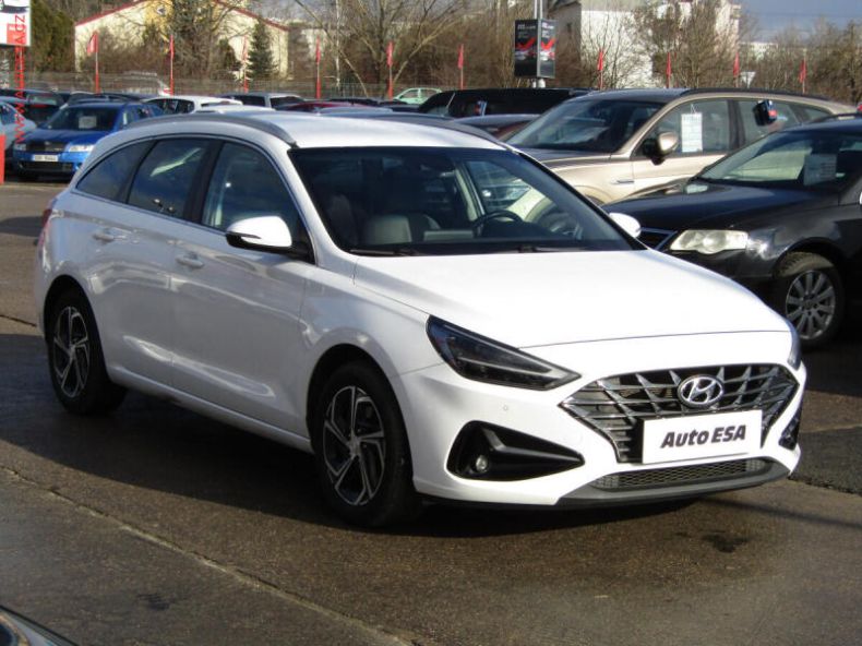 Hyundai i30 - hlavní fotka inzerátu