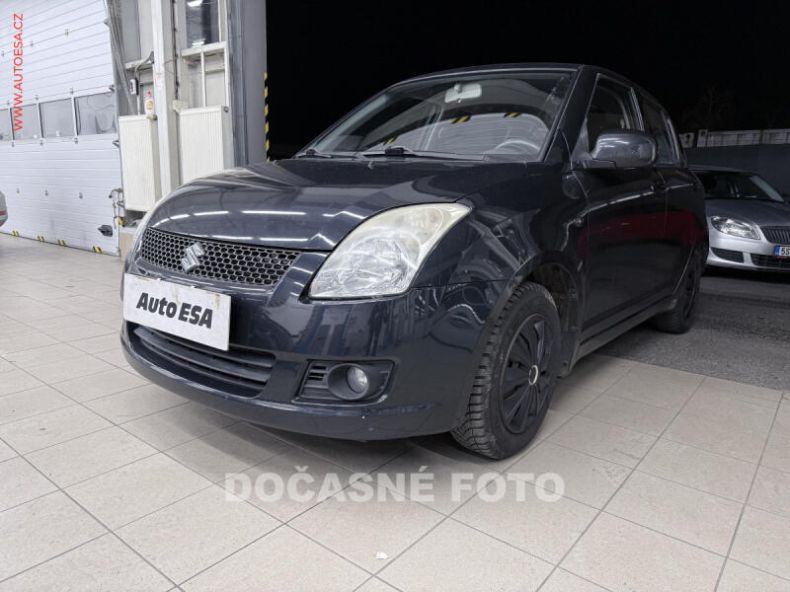 Suzuki Swift - hlavní foto