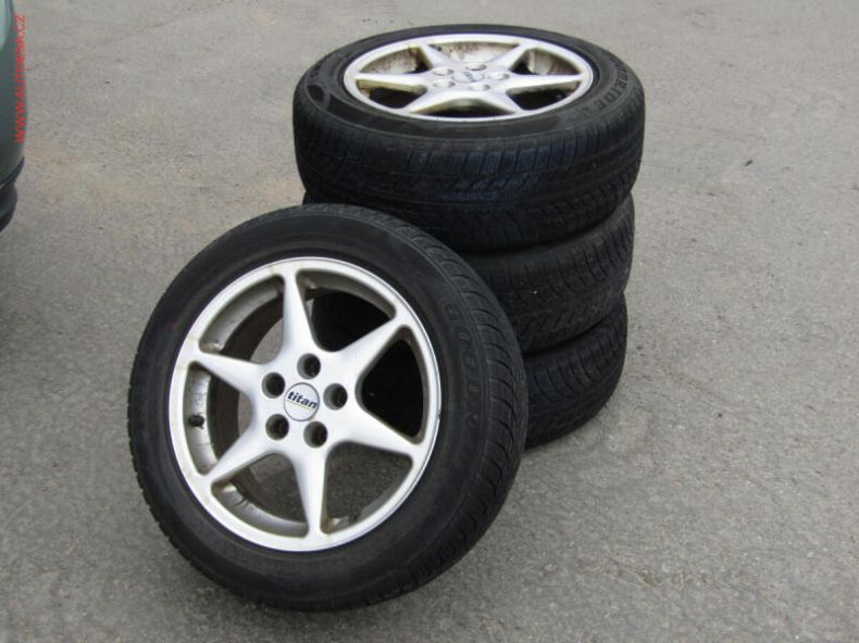 Opel Vectra - hlavní fotka