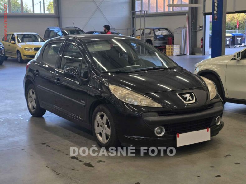 Peugeot 207 - hlavní foto