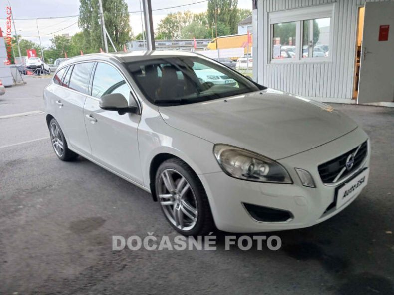 Volvo V60 - hlavní foto