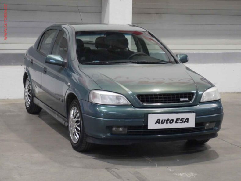 Opel Astra - hlavní fotka inzerátu