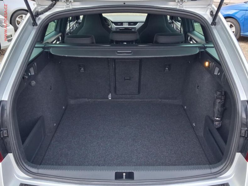 Škoda Octavia - hlavní fotka