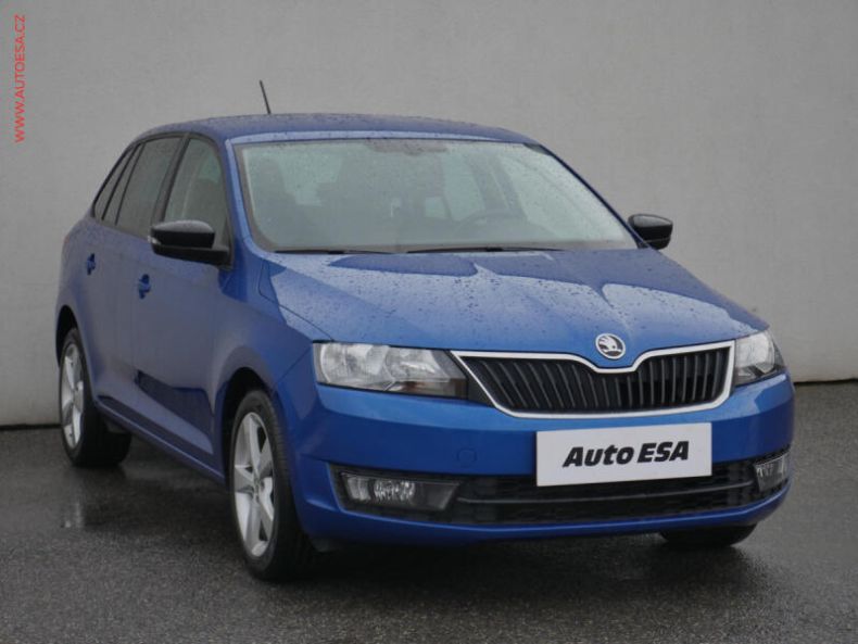 Škoda Rapid - hlavní foto