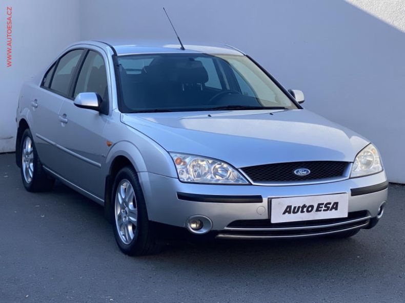 Ford Mondeo - hlavní foto