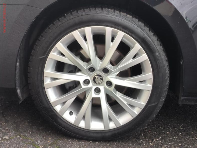 Škoda Superb - hlavní fotka