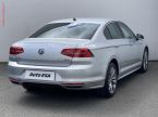 Volkswagen Passat - fotka číslo 3