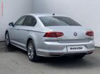 Volkswagen Passat - fotka číslo 5