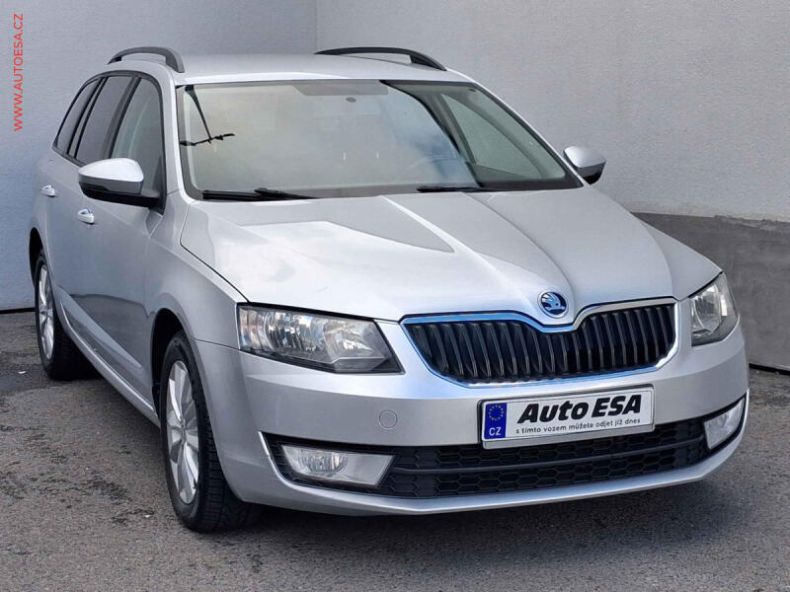 Škoda Octavia - hlavní fotka