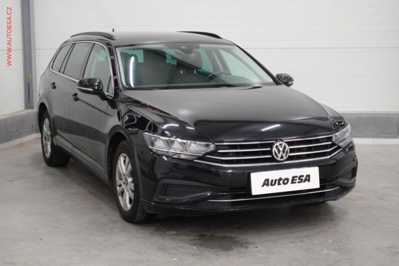 Volkswagen Passat - hlavní fotka inzerátu