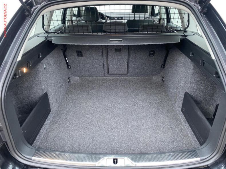 Škoda Superb - hlavní fotka