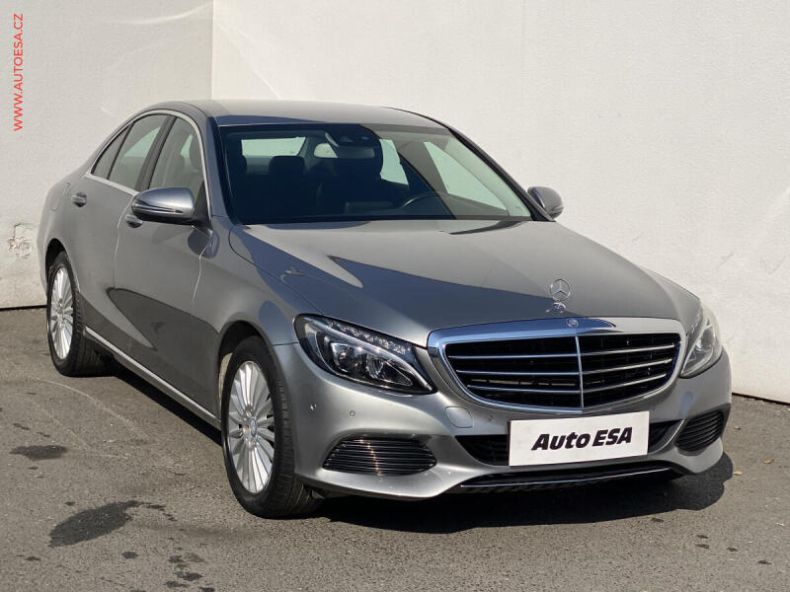 Mercedes Třída C - hlavní foto