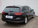 Volkswagen Passat - fotka číslo 5