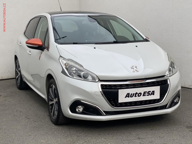 Peugeot 208 - hlavní fotka inzerátu