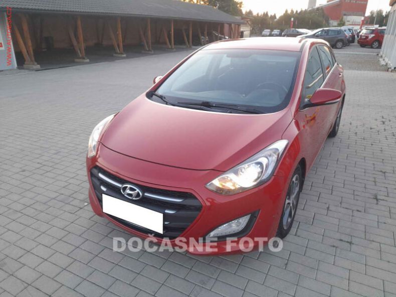 Hyundai i30 - hlavní fotka inzerátu