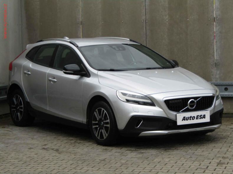 Volvo V40 - hlavní foto