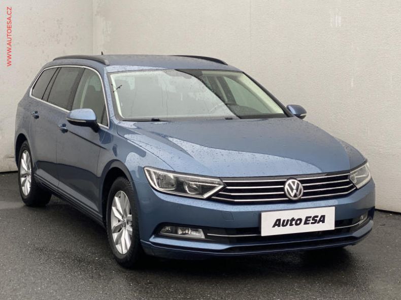 Volkswagen Passat - hlavní foto