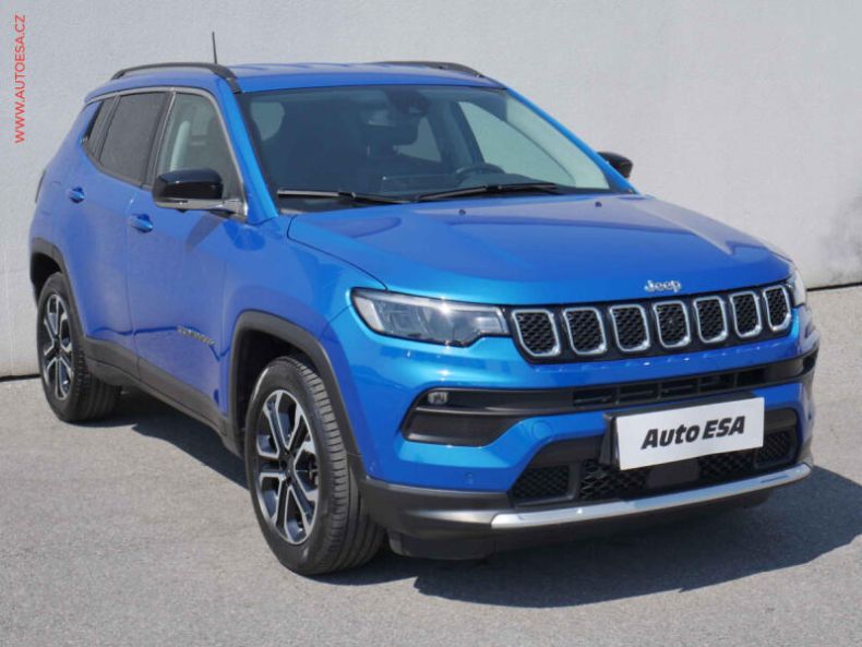Jeep Compass - hlavní foto
