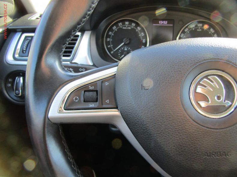 Škoda Rapid - hlavní fotka