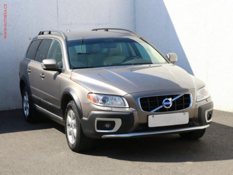 Volvo XC70 - hlavní foto