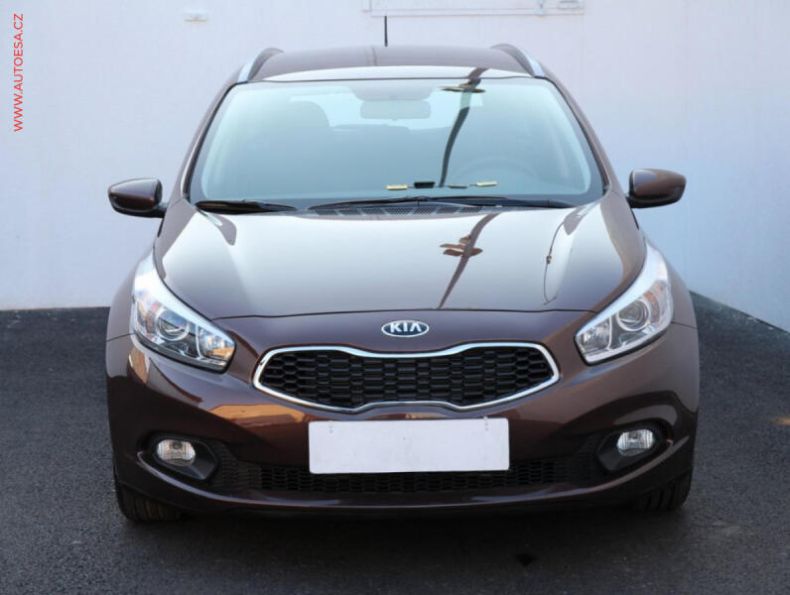 Kia Cee'd - hlavní fotka